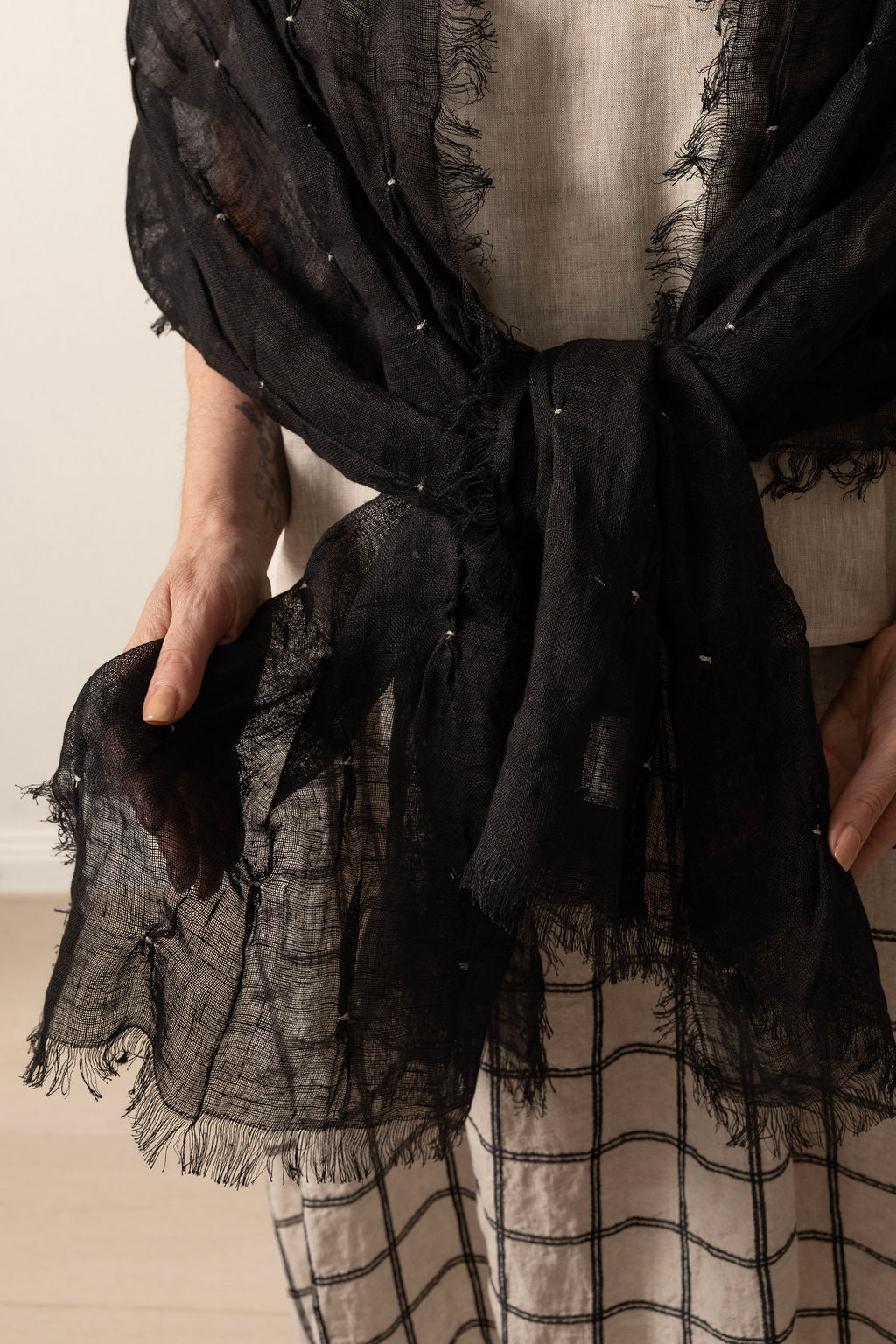 Hand-Embroidered Linen Gauze Scarf in Black