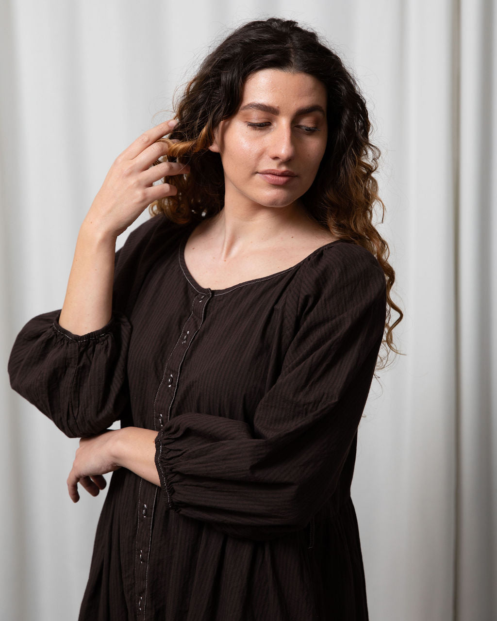 Layla Organic Cotton Dress – Espresso Edition
