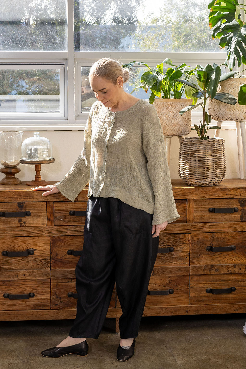 Tokyo Black Linen Pant - Longer Length