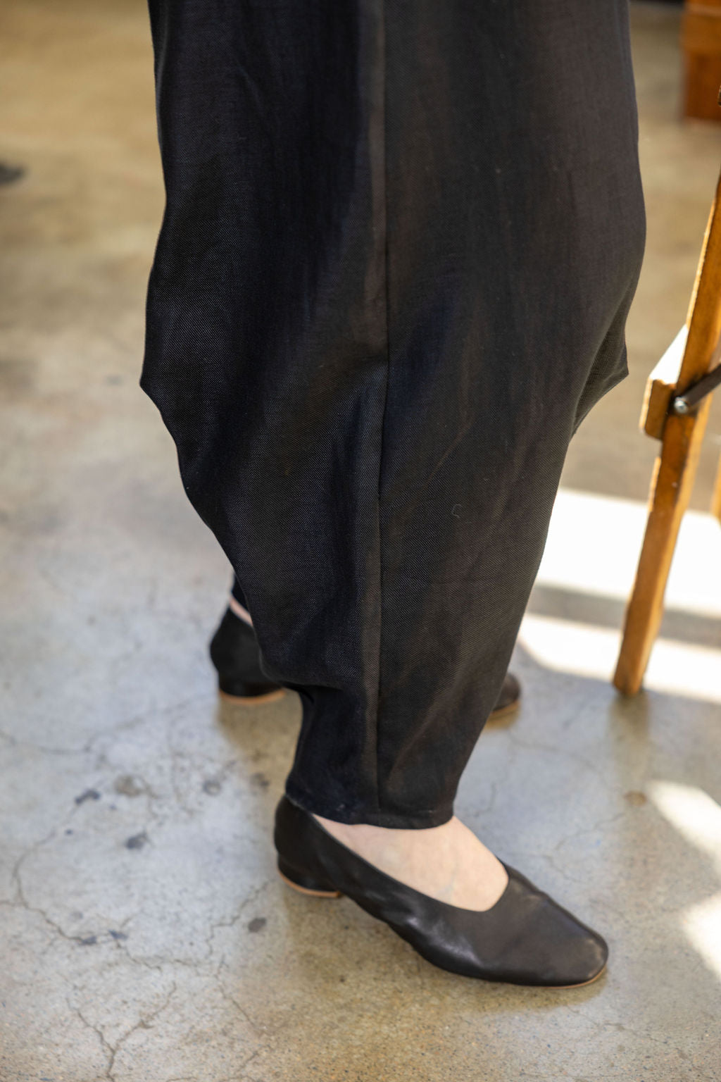 Tokyo Black Linen Pant - Longer Length