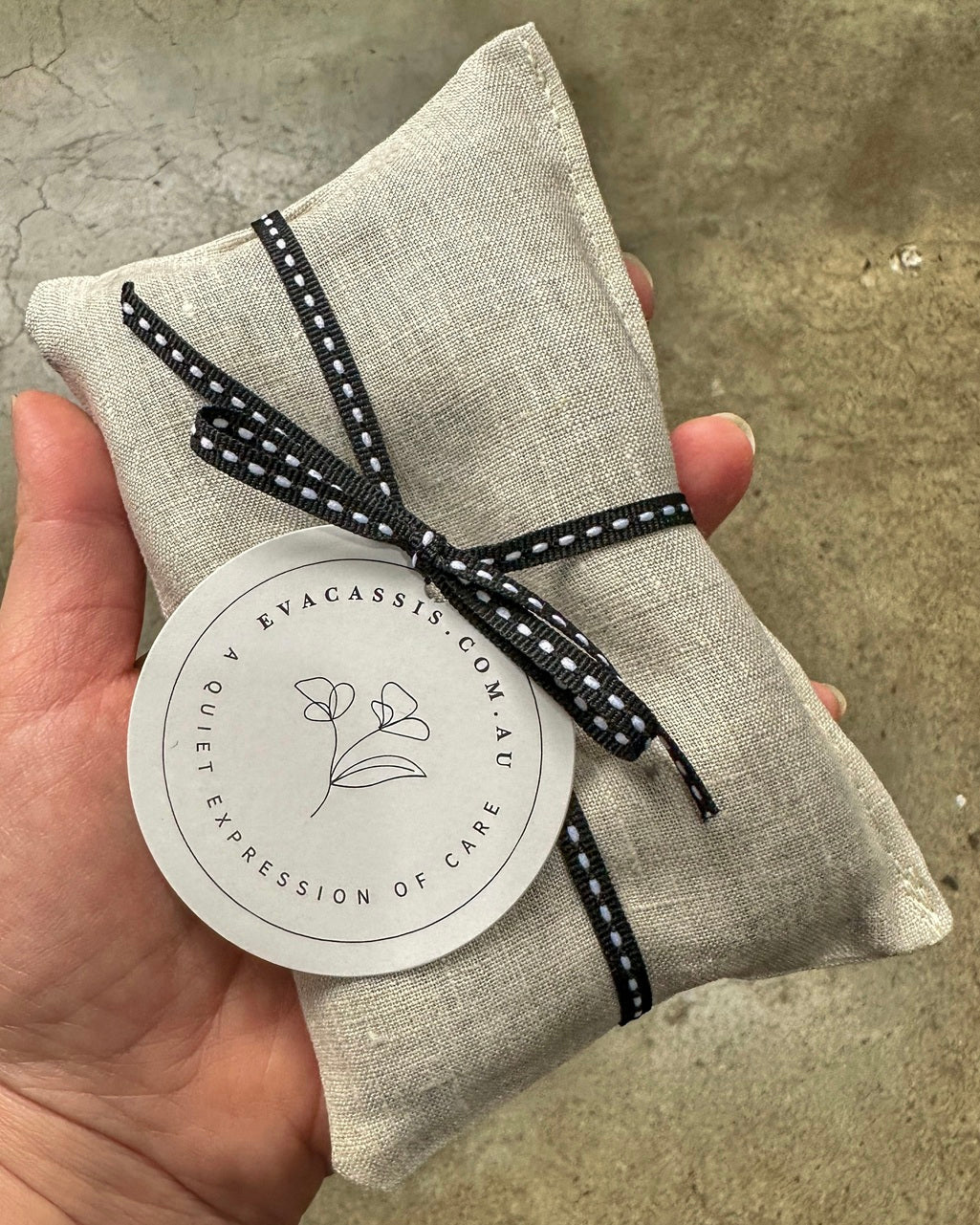 Large Linen Lavender Sachet - Natural