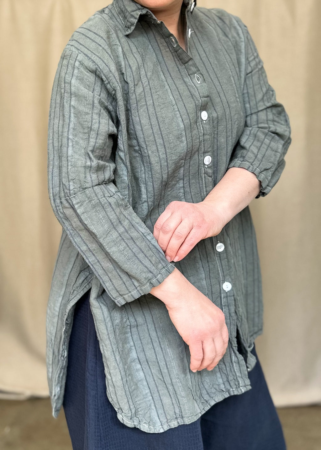 Monet Oversized Shirt – Metal Stripe