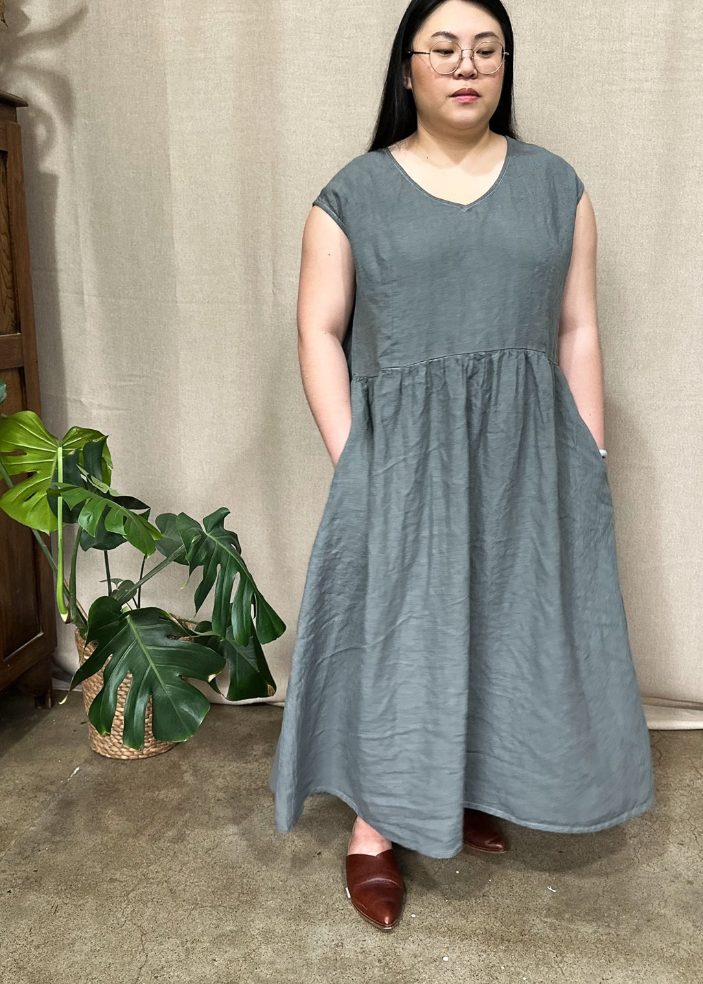 Scarlett Dress Maxi – Metal | Eva Cassis Sustainable Capsule Wardrobe