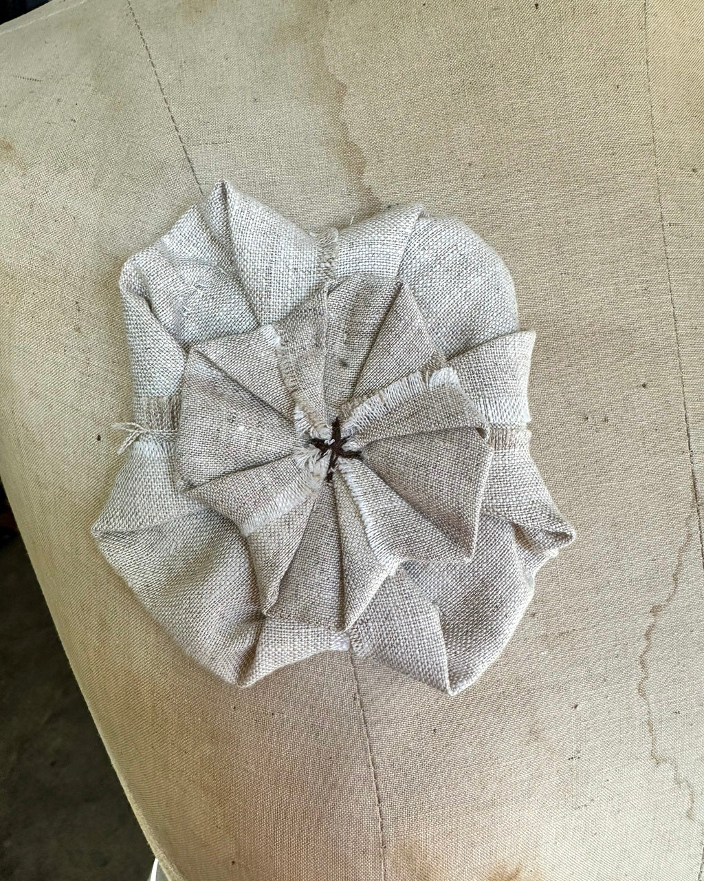 Fabric Flower Brooch - Natural Linen