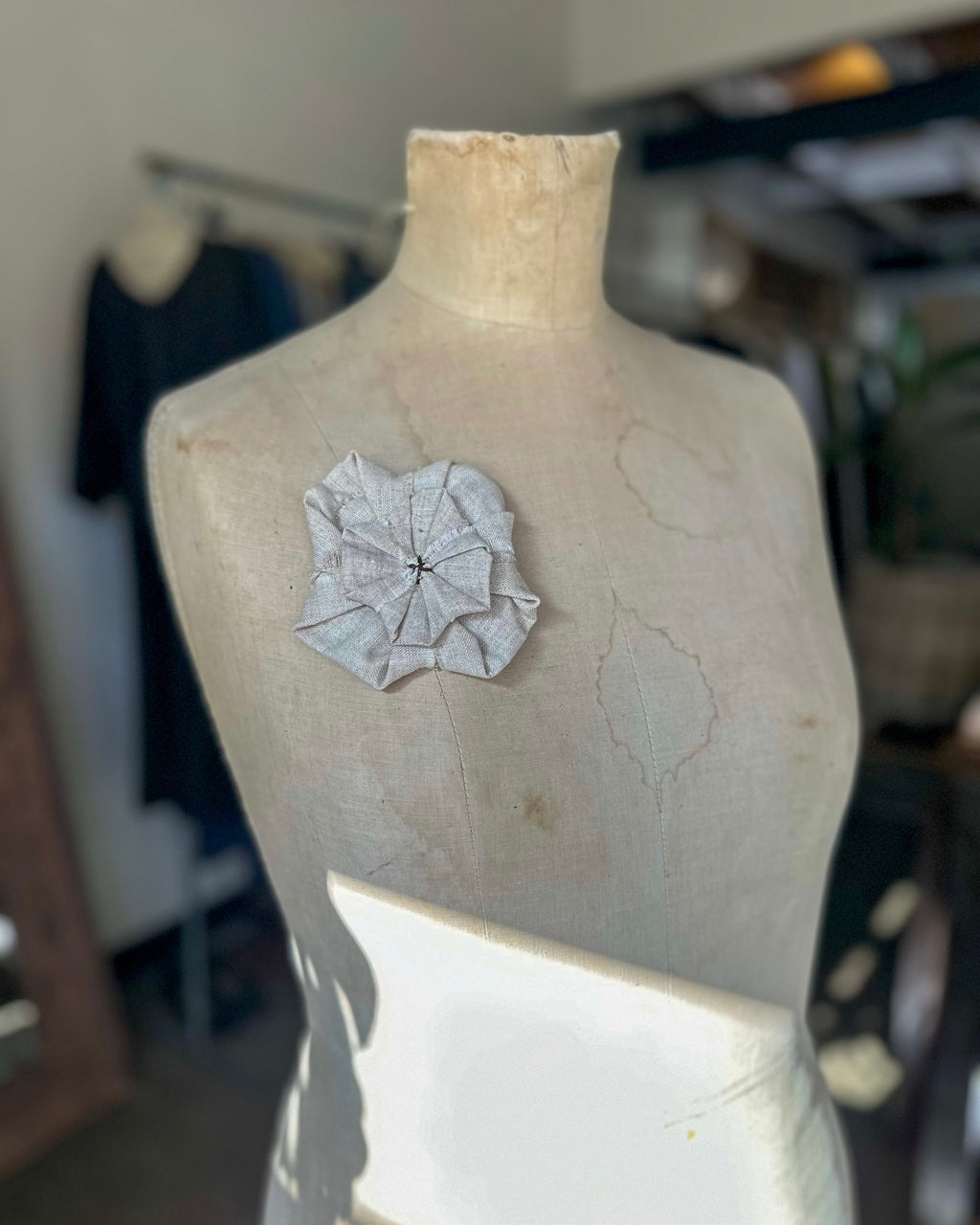 Fabric Flower Brooch - Natural Linen